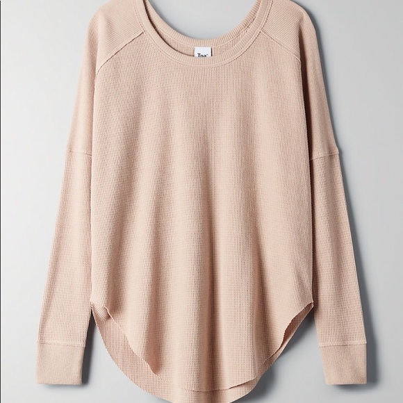 Aritzia thermal top - Picture 3 of 8
